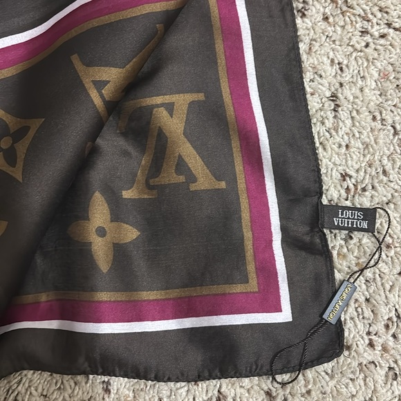LV Silk Scarf Shawl Monogram Brown Tan Print - Picture 5 of 6